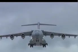 “鲲鹏”展翅 未来可期！运-20列装人民空军7周年图片