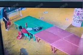 山东一5岁女童不愿上课遭老师多次摔板凳，确诊急性应激反应，当地教育专班：已介入图片