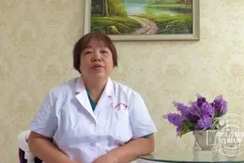 爱笑的人也会微笑着抑郁？心理专家给你答案！图片