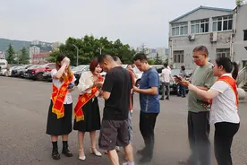 英大财险重庆分公司组织开展“7.8全国保险公众宣传日”活动图片