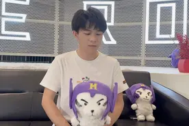 “治愈流”辅助久酷当上领队，希望更多人正确认识电竞图片