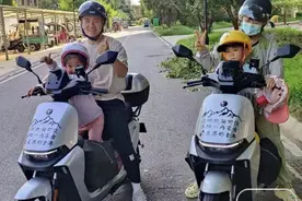 带娃骑电瓶车“直达”内蒙古大草原！阜阳90后父母又一次出发了！图片