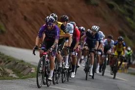 环湖赛进入第三赛段 中国车手吕先景保住蓝衫图片