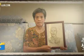 寻找王杰｜时隔50多年 王杰和未婚妻有了一张新的“合照”图片