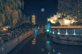 镜头里的撩人夜景，让我成了一只夜猫子图片