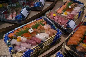日本执意排放核污染水，香港日料店遭殃图片