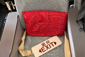 CA1524下坠瞬间，生死体验和真实人性在这架飞机上交织图片