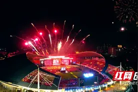 观察｜衡阳把握薛之谦演唱会机遇赢麻了！双向奔赴的背后是怎样的经济现象……图片