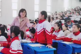 最美教师逯云霞：倾心桃李二十载，灿若云霞誉满园图片
