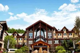 长白山池南区：牢固树立和践行“绿水青山就是金山银山”理念 推动文旅融合高质量发展图片