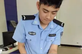 点赞！警民合力救助国家二级保护动物——翠鸟图片