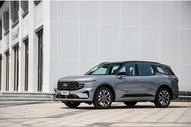 油耗低，续航长，大马力混动锐界L让车市回归理性图片