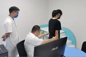 暑期儿童运动门诊爆满！足部这种痛，要当心——图片