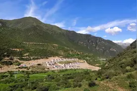 索珠乡的看树人、植树人图片