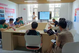 高新区海兴社区开展“预防手足口病，健康伴我而行”宣讲图片