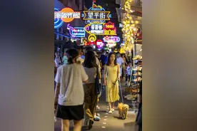 新业态涌现 多元素融合——多地夜间消费亮点扫描图片