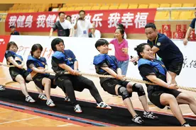 以“绳”会友，北京市第十二届拔河比赛总决赛举行图片