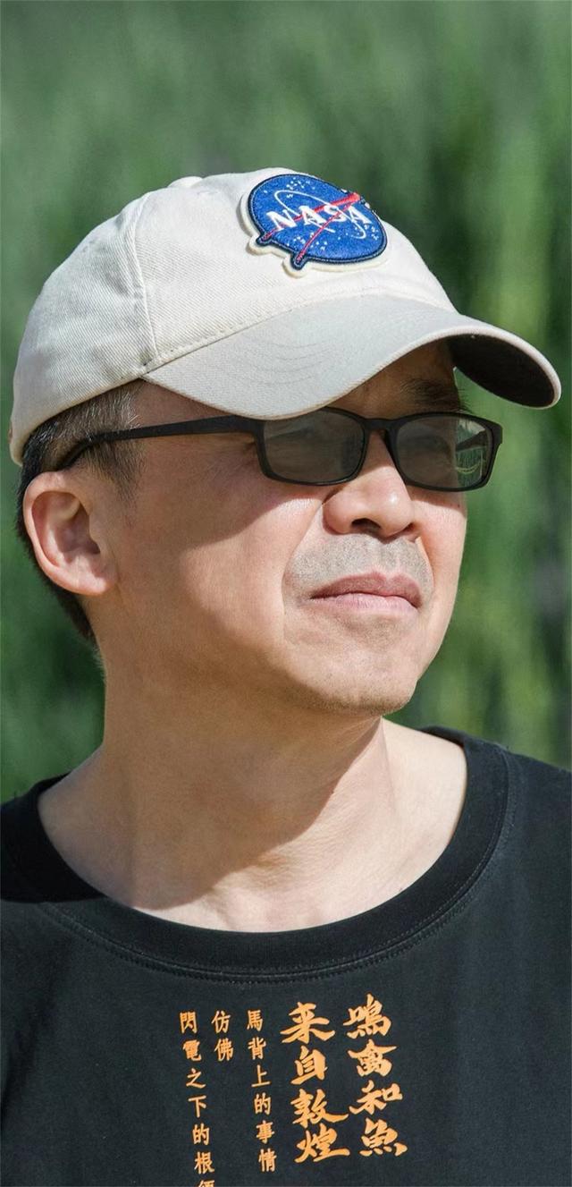 ���Ľ���ж���ƪС˵���ڻ����������߲���Ʒ��