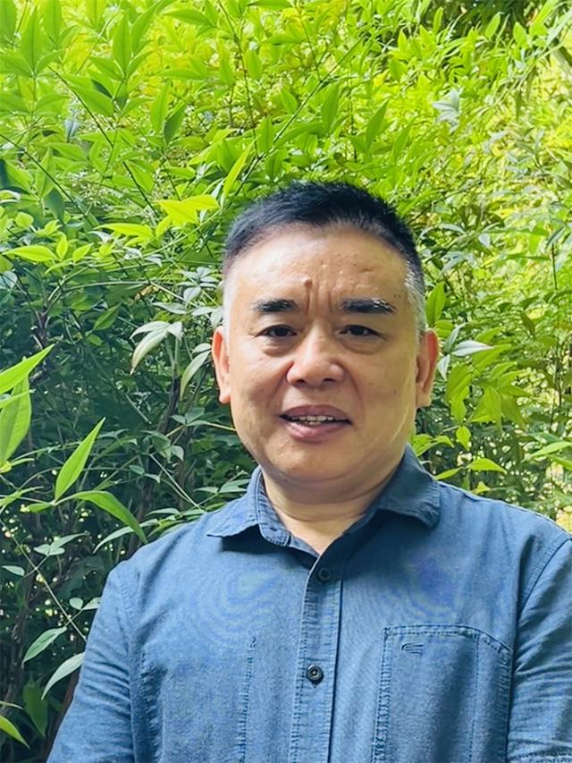 ���Ľ���ж���ƪС˵���ڻ����������߲���Ʒ��