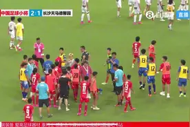 完美落幕🎉中国足球小将2-1长沙天马德馨园，夺得2034杯冠军🏆图片