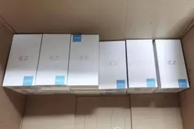 “官换机”打折卖？一制售假冒品牌手机窝点被端，涉案300多万！图片