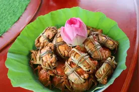 忙归忙，莫忘六月黄！喜欢大闸蟹的朋友们，可以到大通湖抢“鲜”品尝了图片