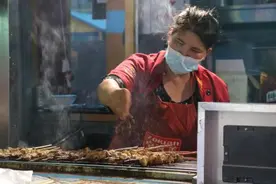 库尔勒美食广场：冰点好价带你清凉一夏图片