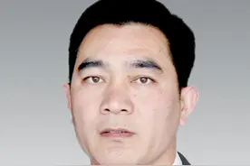 助人为乐毕玉平：转业干部坚持献血20年 做正能量的“火种”图片