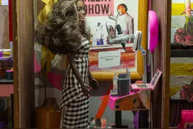 批评与想象里的芭比，留给艺术的复杂遗产图片