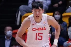 周琦16+9 中国男篮热身赛惜败斯洛文尼亚图片