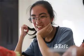 大学生每月收到1000元，神秘汇款人找到了！图片
