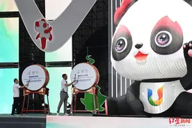 “沉浸式”体验射箭、篮球，还有武术、川剧！成都大运会公园文化活动正式启动图片