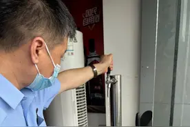 全区首例！向未成年人销售酒水被罚图片