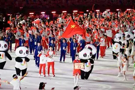 成都大运会入场仪式“蜀锦”“蜀绣”齐亮相：祝愿世界大学生都有锦绣前程图片