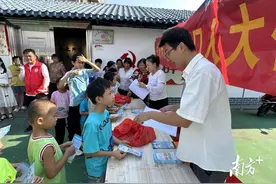 寓教于乐，信宜水口文明实践促未成年人健康成长图片