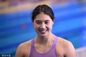 25秒05！张雨霏拿下50米蝶泳银牌，打破亚洲纪录图片