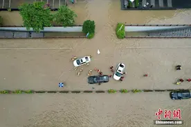 中央气象台史上第二个暴雨红色预警！广东多地暴雨持续→图片