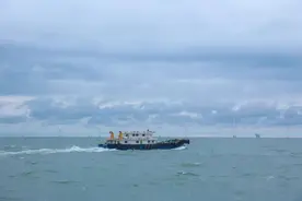 如何破解海上风电场运维难题？图片
