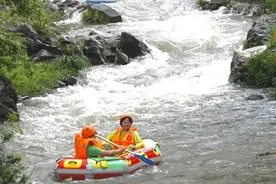 浙江第一漂、一漂漂三省有多好玩？来江山市浮盖山峡谷一“漂”便知图片