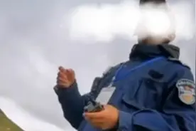 站在国道上看风景还要收费？西藏江孜文旅局致歉视频封面