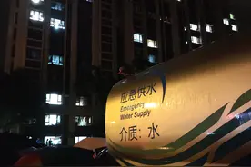 北京持续强降雨给居民生活带来哪些影响？记者探访图片