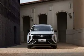 “移动的两室一厅”名副其实，细节满满——试驾北京现代沐飒图片