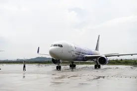“三连开”！广州白云机场连续增加国际航线图片