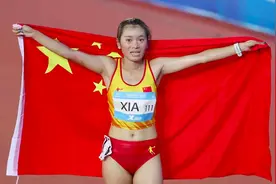 女子万米夏雨雨夺冠！成都大运会田径项目首日两金归属中国图片