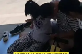 摄影师挑战“给100个陌生人拍照” 希望借此传递人与人之间的温暖图片