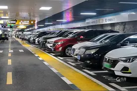 新增341个泊位！中山商场地下人防停车场试运行图片
