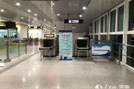 大调研｜过安检行李“举高高”，怎么解？图片