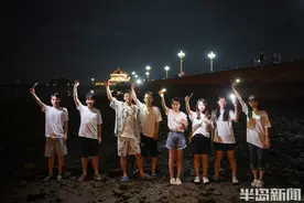 夜行记 | 从栈桥到石老人海水浴场，0点后的青岛故事正在上演图片