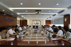 昌吉学院一行赴新疆空管局交流座谈图片