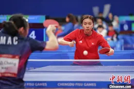 （成都大运会）香港“学霸”乒乓球选手吴咏琳：打球也是一种学习方式图片